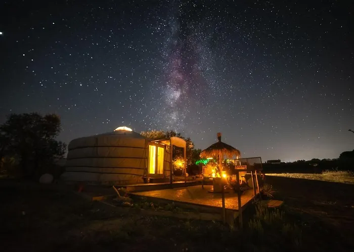 2 Cuori E 1 Yurta Glamping In Tuscany - Adults Only