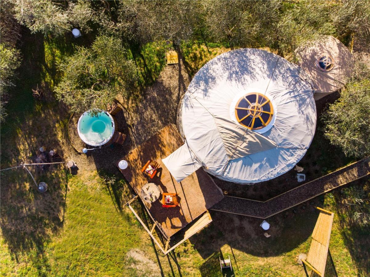 Luxuszelt 2 Cuori E 1 Yurta Glamping In Tuscany - Adults Only