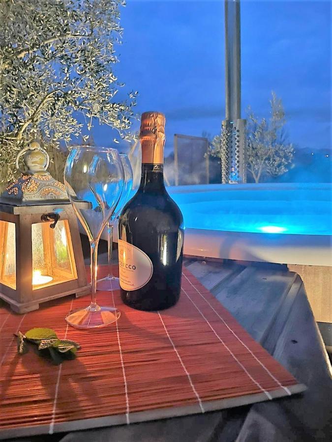 2 Cuori E 1 Yurta Glamping In Tuscany - Adults Only Tente de luxe