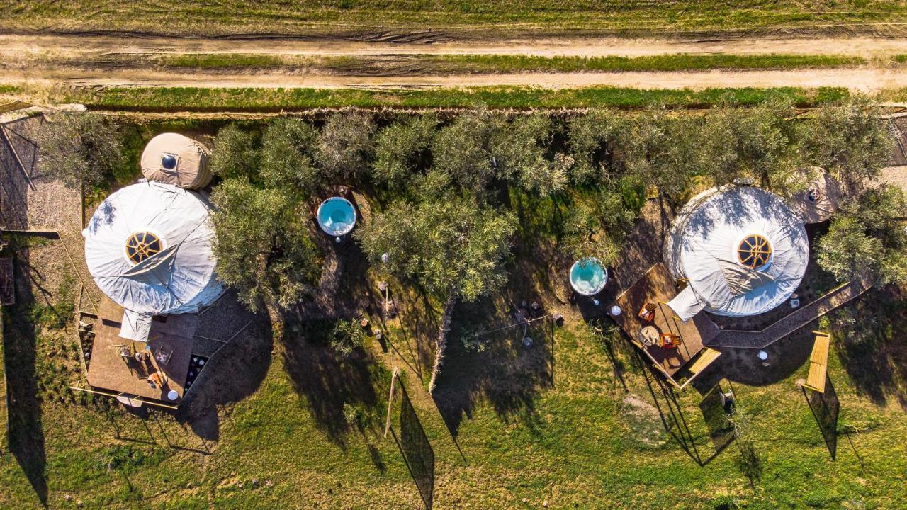 2 Cuori E 1 Yurta Glamping In Tuscany - Adults Only Luxuszelt Asciano