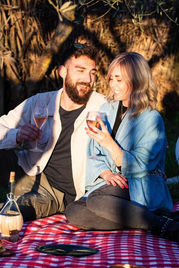 2 Cuori E 1 Yurta Glamping In Tuscany - Adults Only Tente de luxe