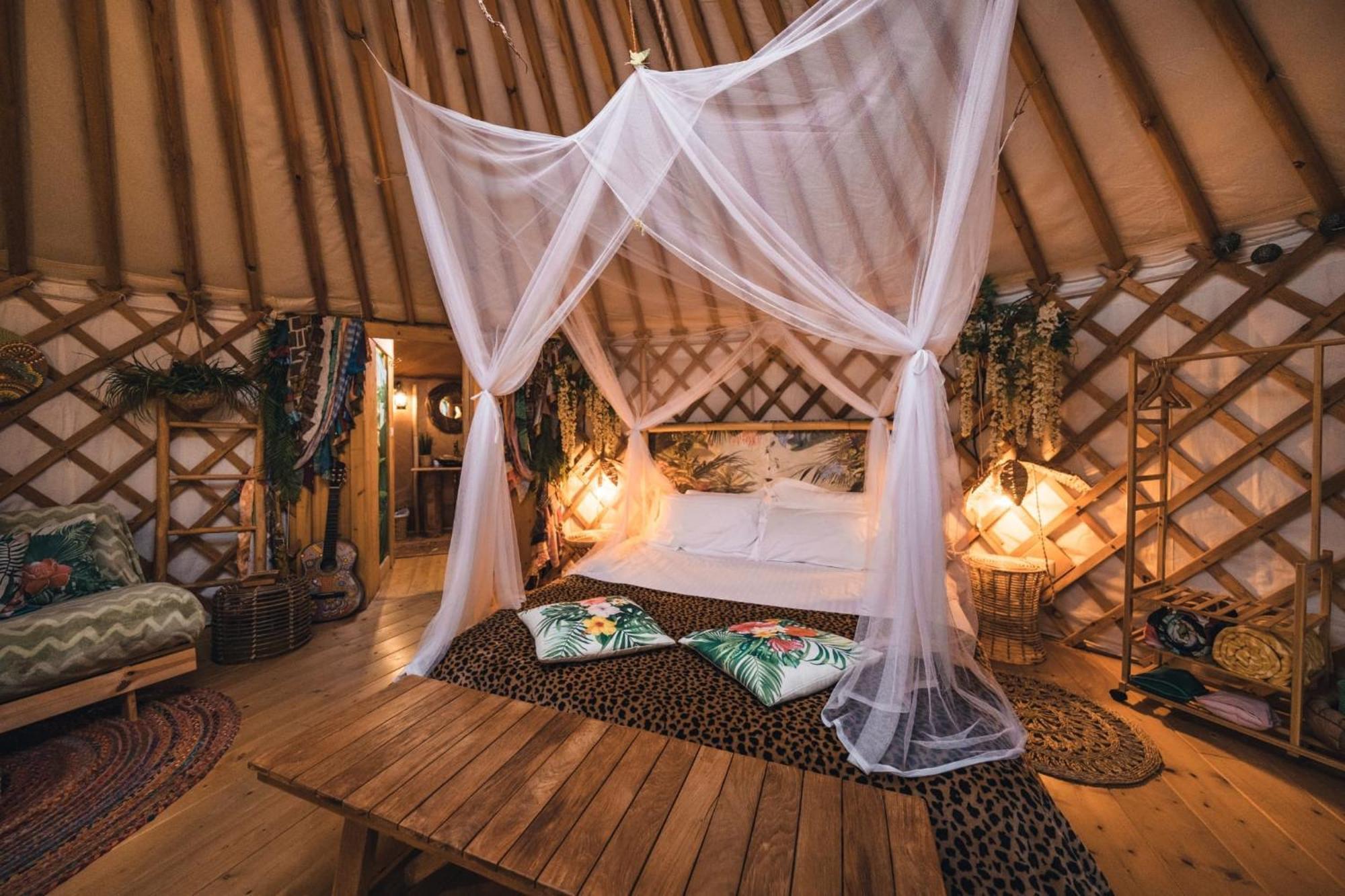 2 Cuori E 1 Yurta Glamping In Tuscany - Adults Only * Asciano
